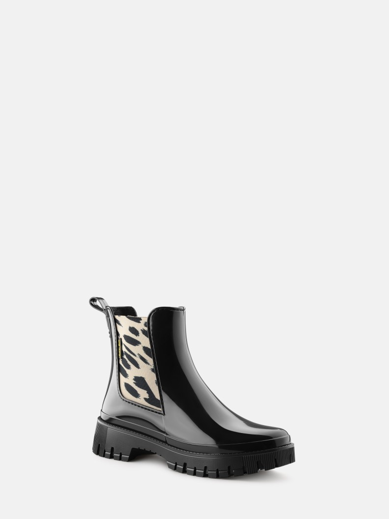 Makira Black
