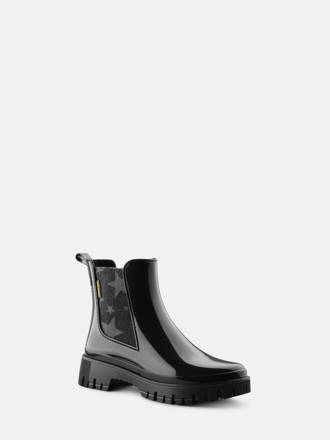 Starlet Black