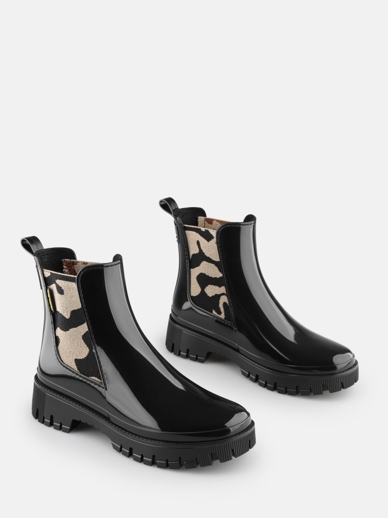 Mylo Black