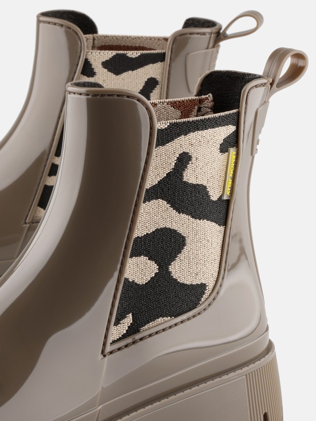 Mylo Woodland
