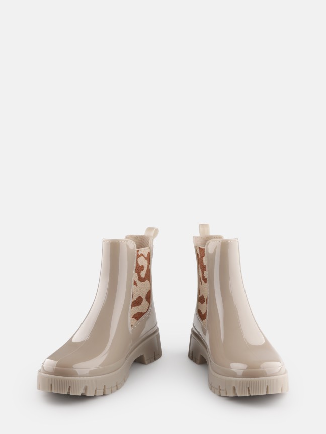 Mylo Dusty Nude