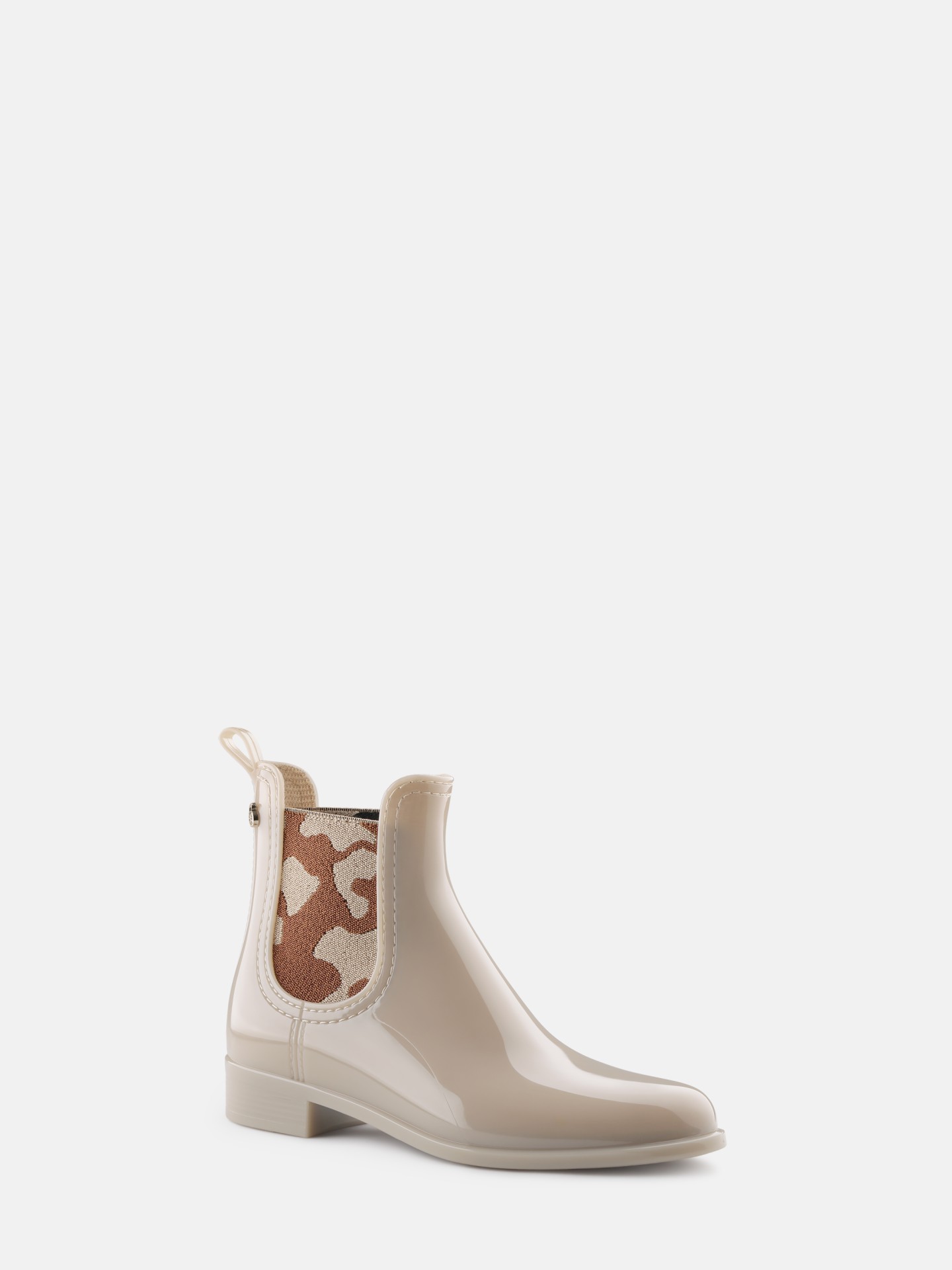 ROMY DUSTY NUDE